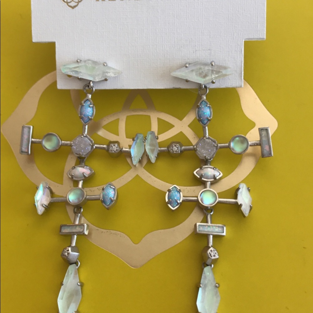 Kendra Scott Teagan Earrings